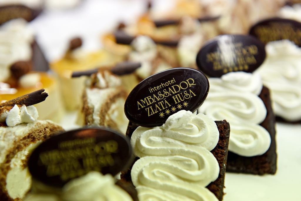 Ambassador Zlata Husa Prague Exterior photo Desserts at the hotel
